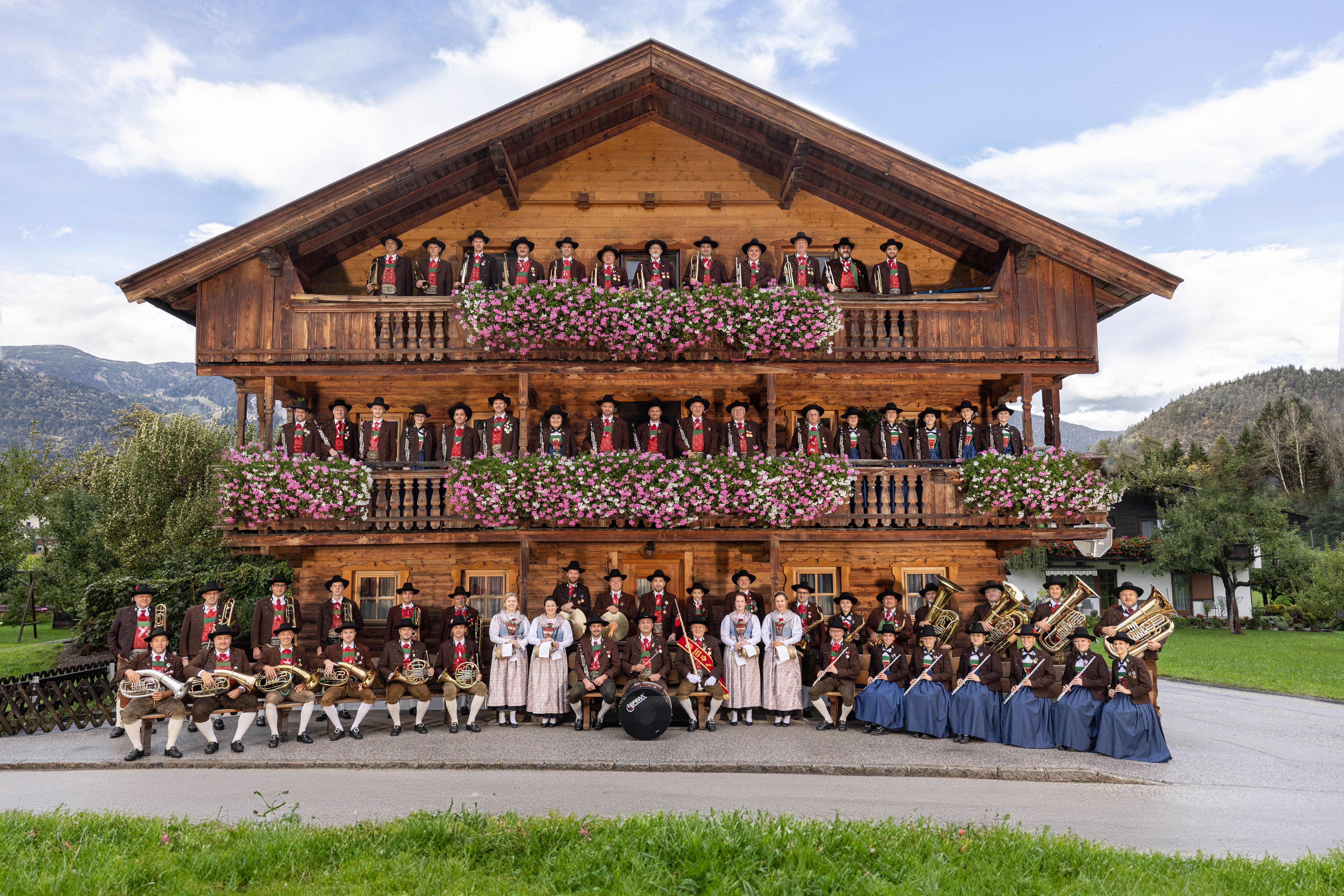 Jahreshaupt&shyversammlung